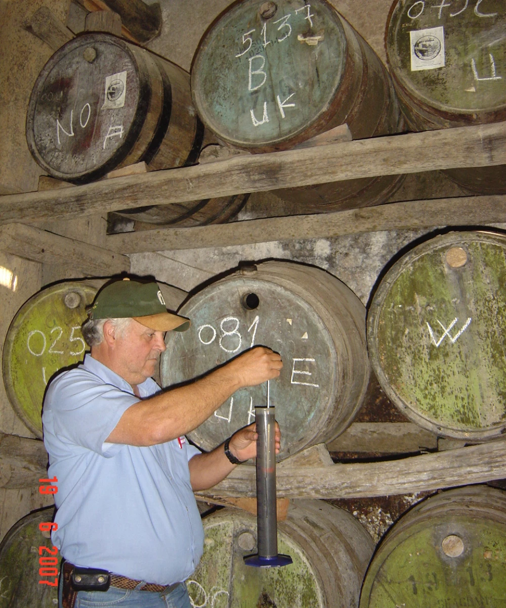 Germana Single Barrel Cachaça 4 Germana Single Barrel Cachaça - Image 2